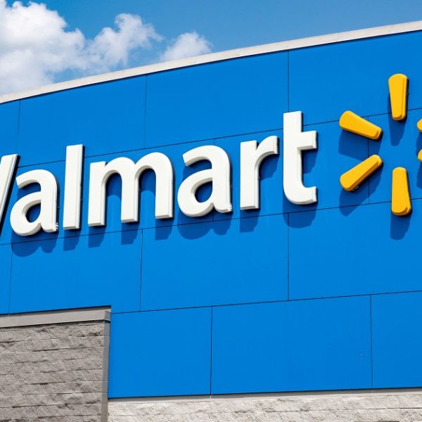The Keys to Walmart's Success: Low Prices, Technology, and Customer Focus